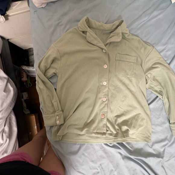Green sleepwear button up - Picture 2 of 10